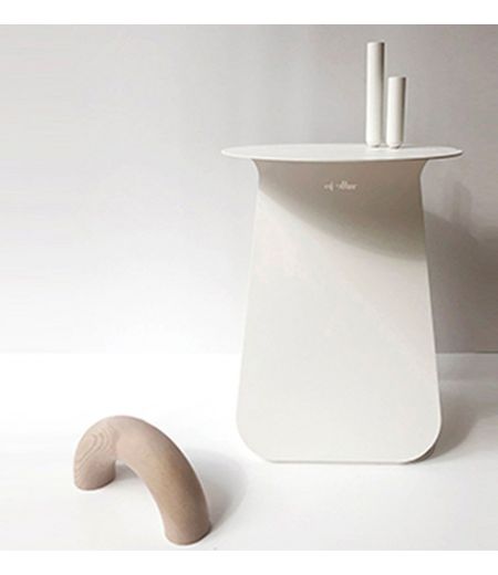 Pareja de "Soliflores" en Latón o Metal Lacado